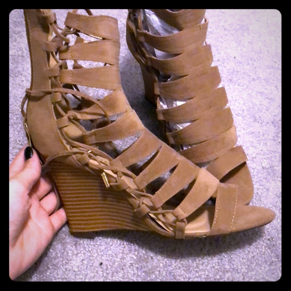 Guilty soles wedges